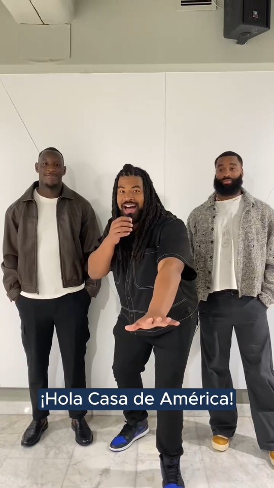 🏈🇺🇸 ¡Nos visitaron los jugadores de los Washington Commanders!
El pasado viernes recibimos en Casa de América a @dworley7, @tj_maguranyanga y @sheldonday_91 de los @commanders, que pasaron por aquí antes del partido de la @nfl en el Bernabéu este domingo.

En el marco del Foro de Diplomacia Deportiva: ‘Cómo el fútbol americano está emergiendo como un lenguaje global’, conversamos sobre cómo el fútbol americano está creciendo fuera de EE. UU. y sobre su papel para conectar culturas, impulsar oportunidades y generar nuevos espacios de colaboración internacional.

👥 Con León de la Torre, Marissa Solís, Fernando Prieto y más.
🤝 Con @thehuddleabroad, @spain_usa, @commanders, @nfl, MSG e Intersect Public Affairs.