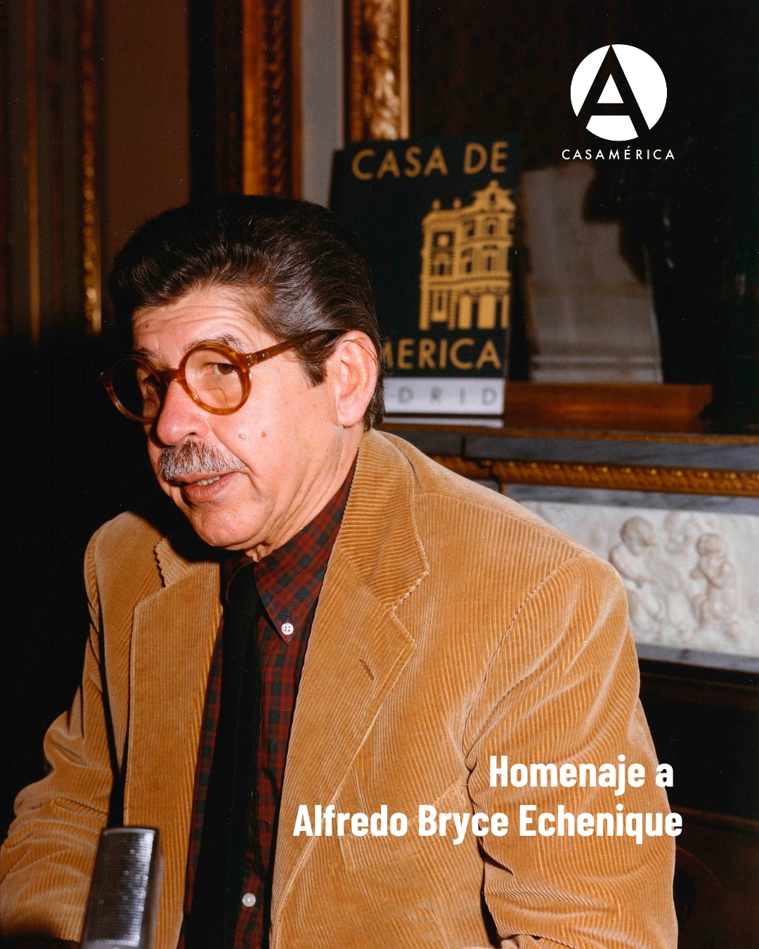 📺 Si te lo perdiste.

Casa de América rindió homenaje al escritor peruano Alfredo Bryce Echenique, una de las voces fundamentales de la literatura iberoamericana, recordando una obra que sigue conquistando a nuevas generaciones de lectores por su humor, su mirada sobre la memoria y su inconfundible estilo narrativo.

🤝 Con @embajadaperuenespana y @RTVE.

📺 Puedes ver el homenaje completo en nuestro canal de YouTube, enlace en la biografía.
